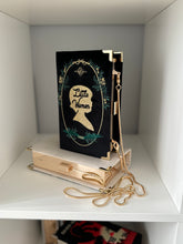 Load image into Gallery viewer, Clutch book Little Women - black
