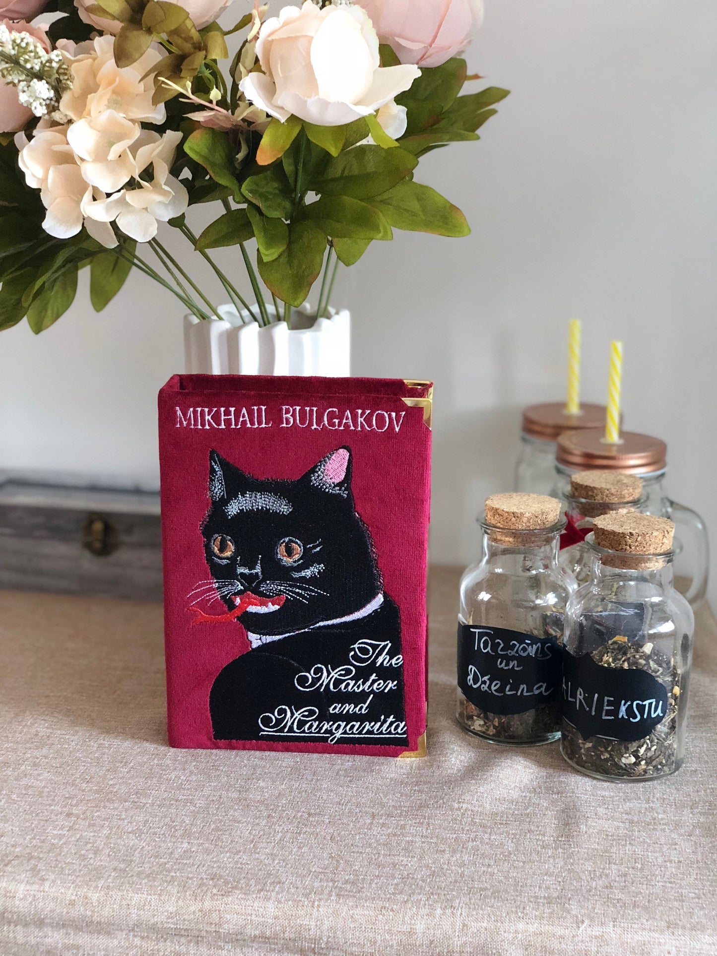 Book clutch - The Master and Margarita - Dark red version