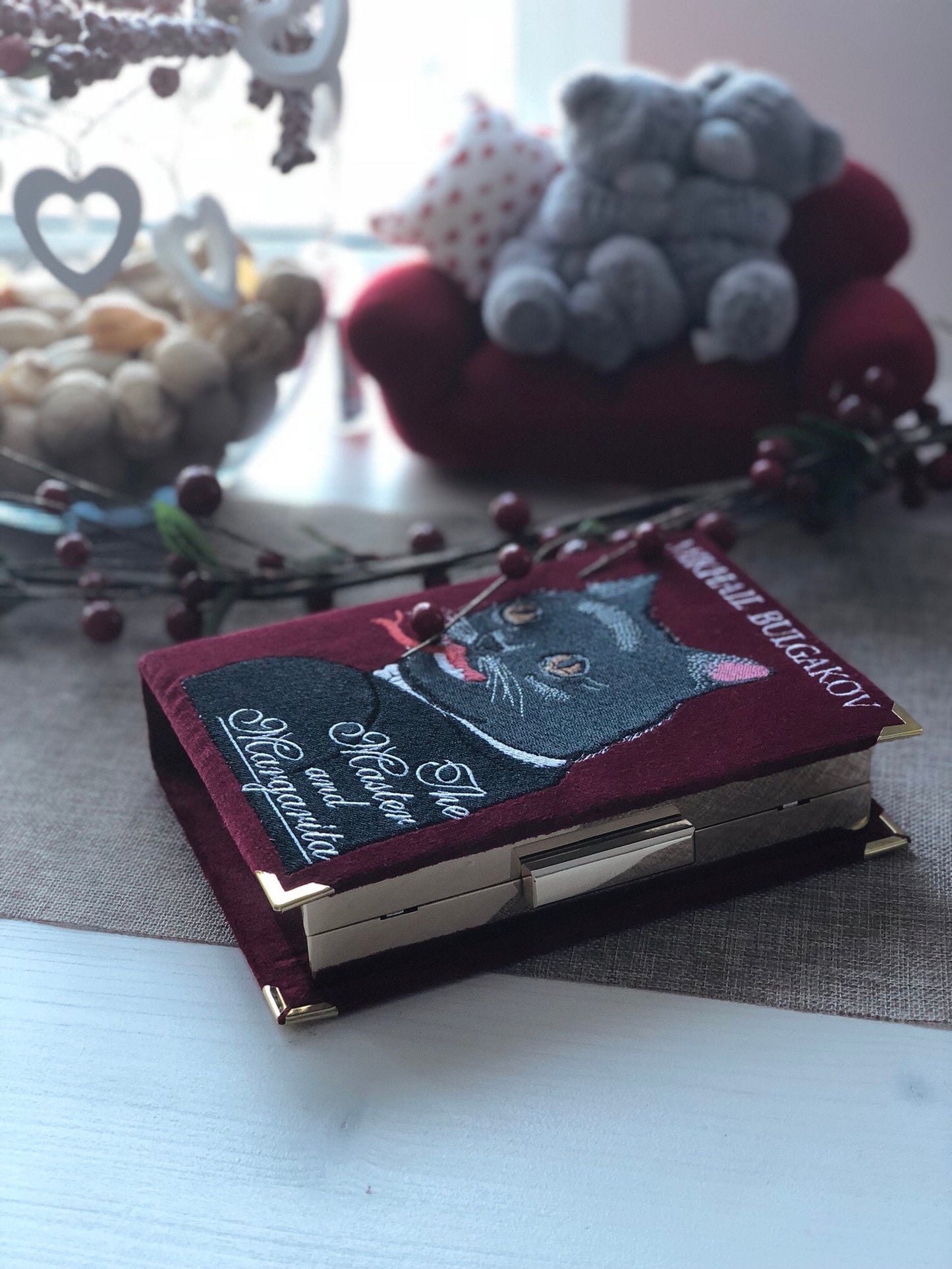 Book clutch - The Master and Margarita - Dark red version