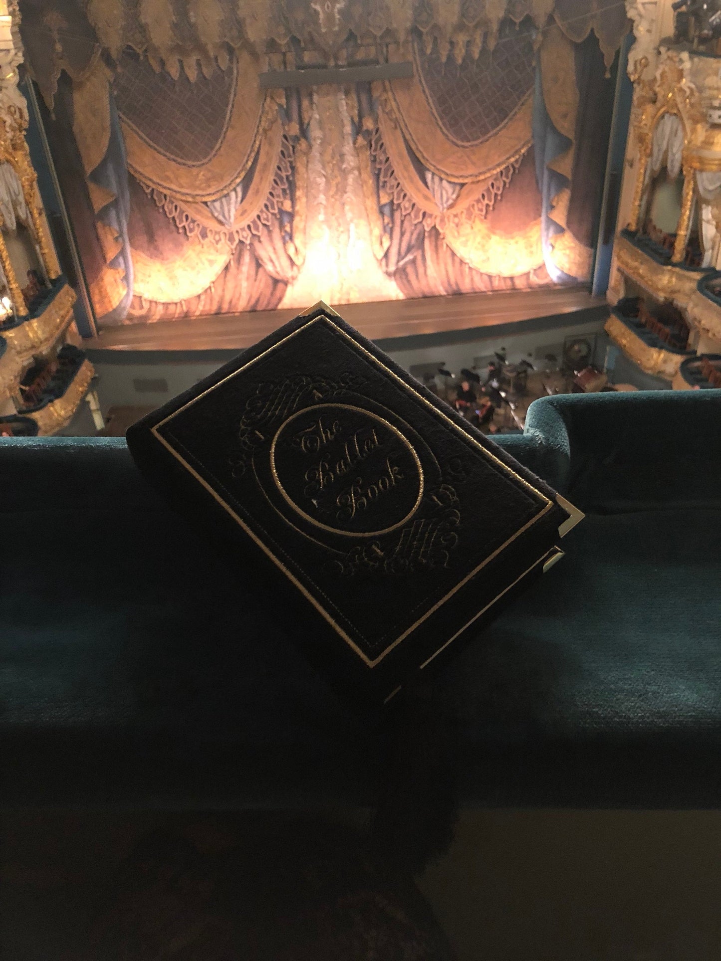 Book clutch - Ballet - Black velvet