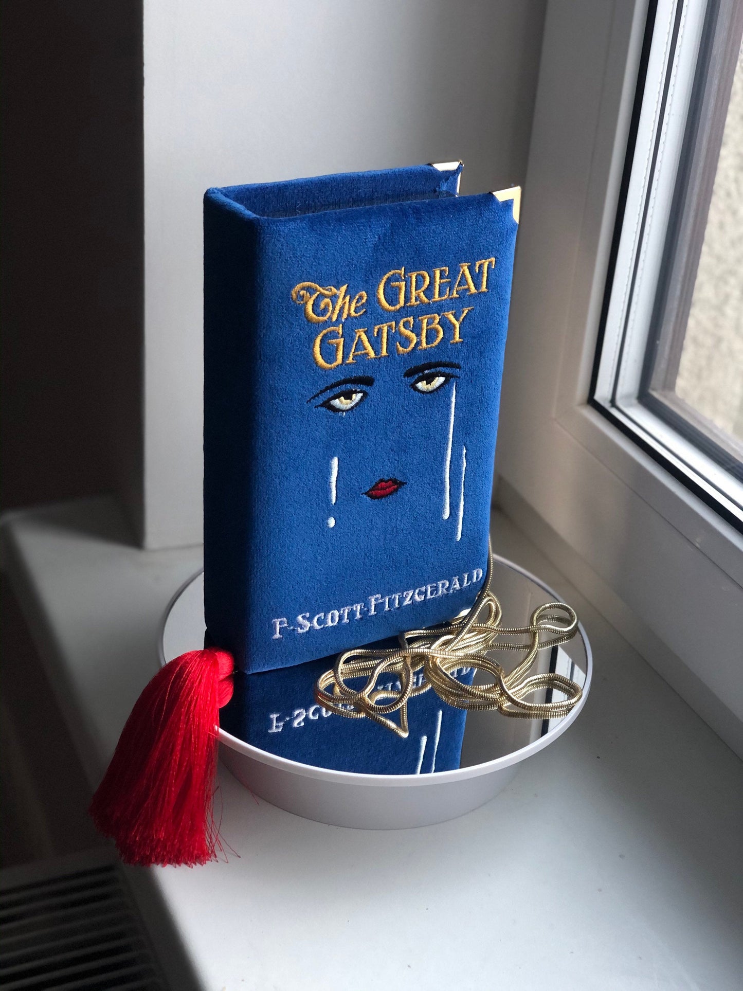 Book Clutch - The Great Gatsby (blue velvet version)