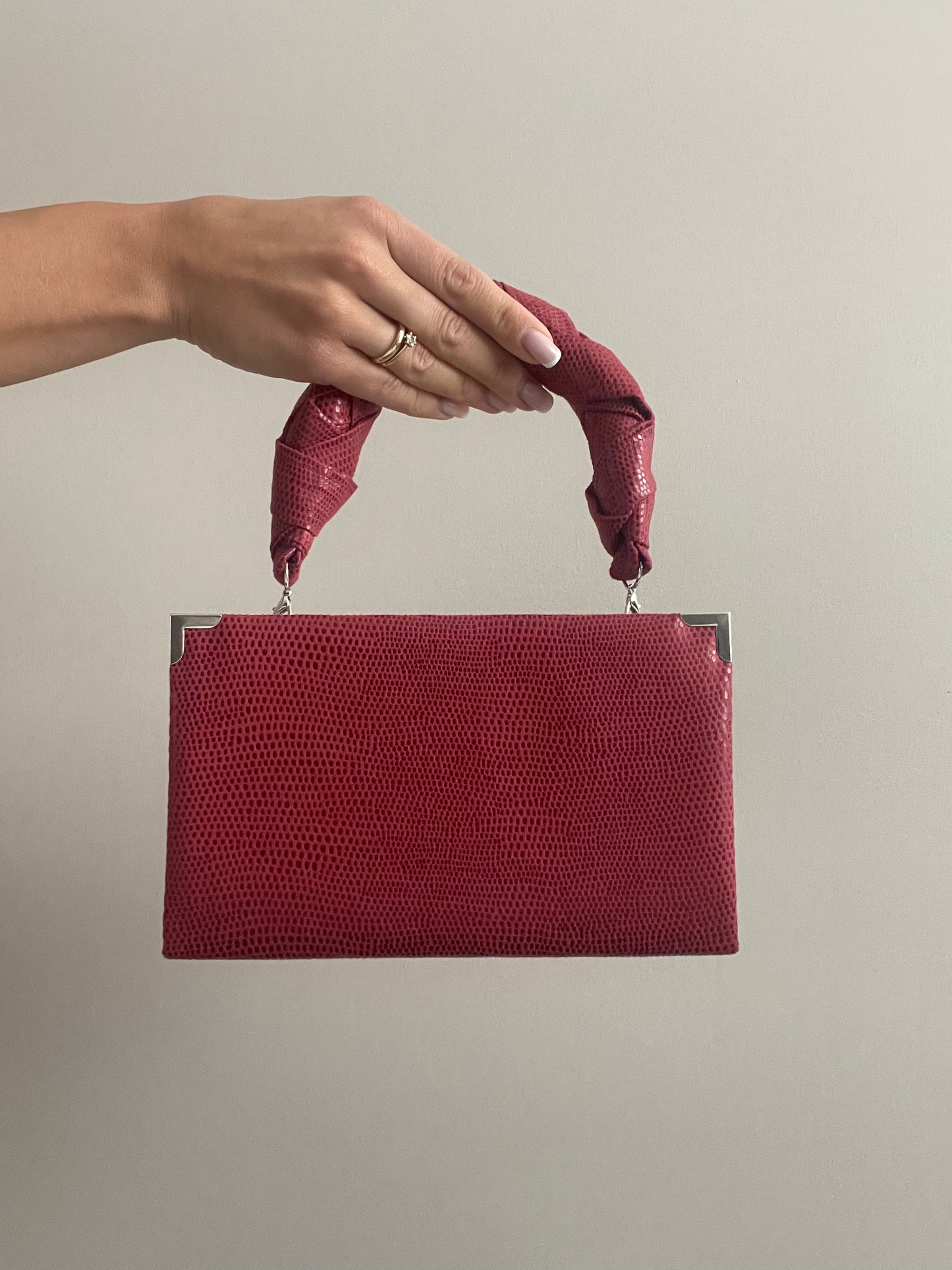 Mini handbag with handle - dark red version