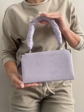 Load image into Gallery viewer, Mini handbag with handle - lilac version
