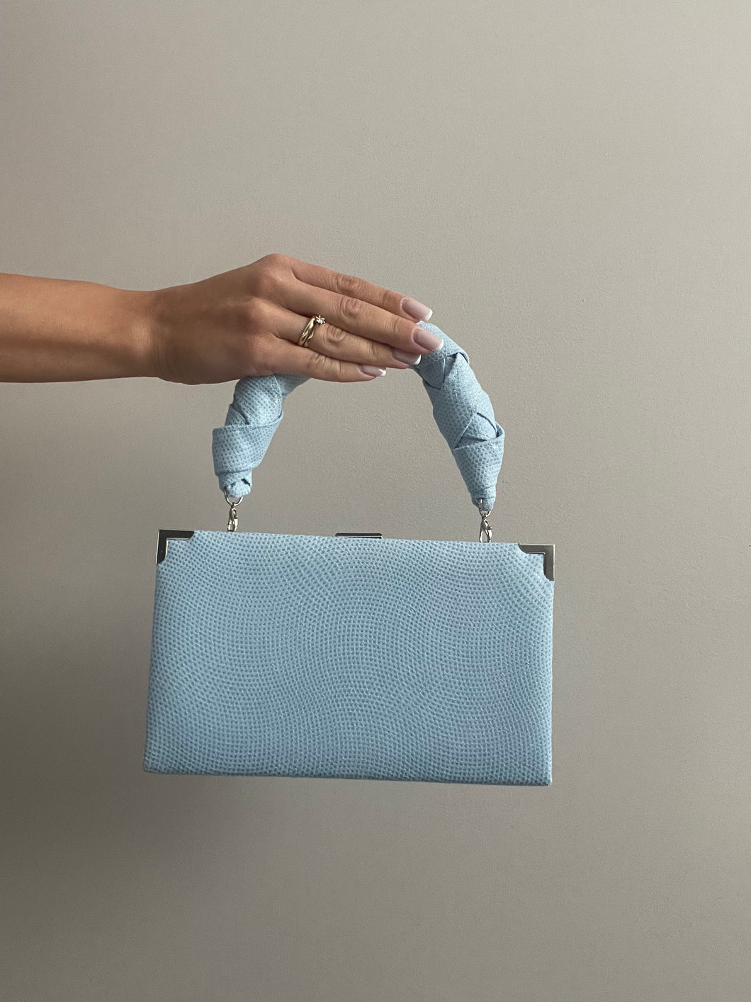 Mini handbag with handle - light blue version