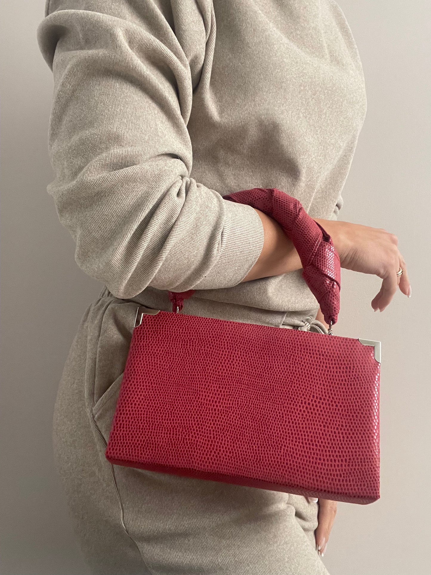 Mini handbag with handle - dark red version