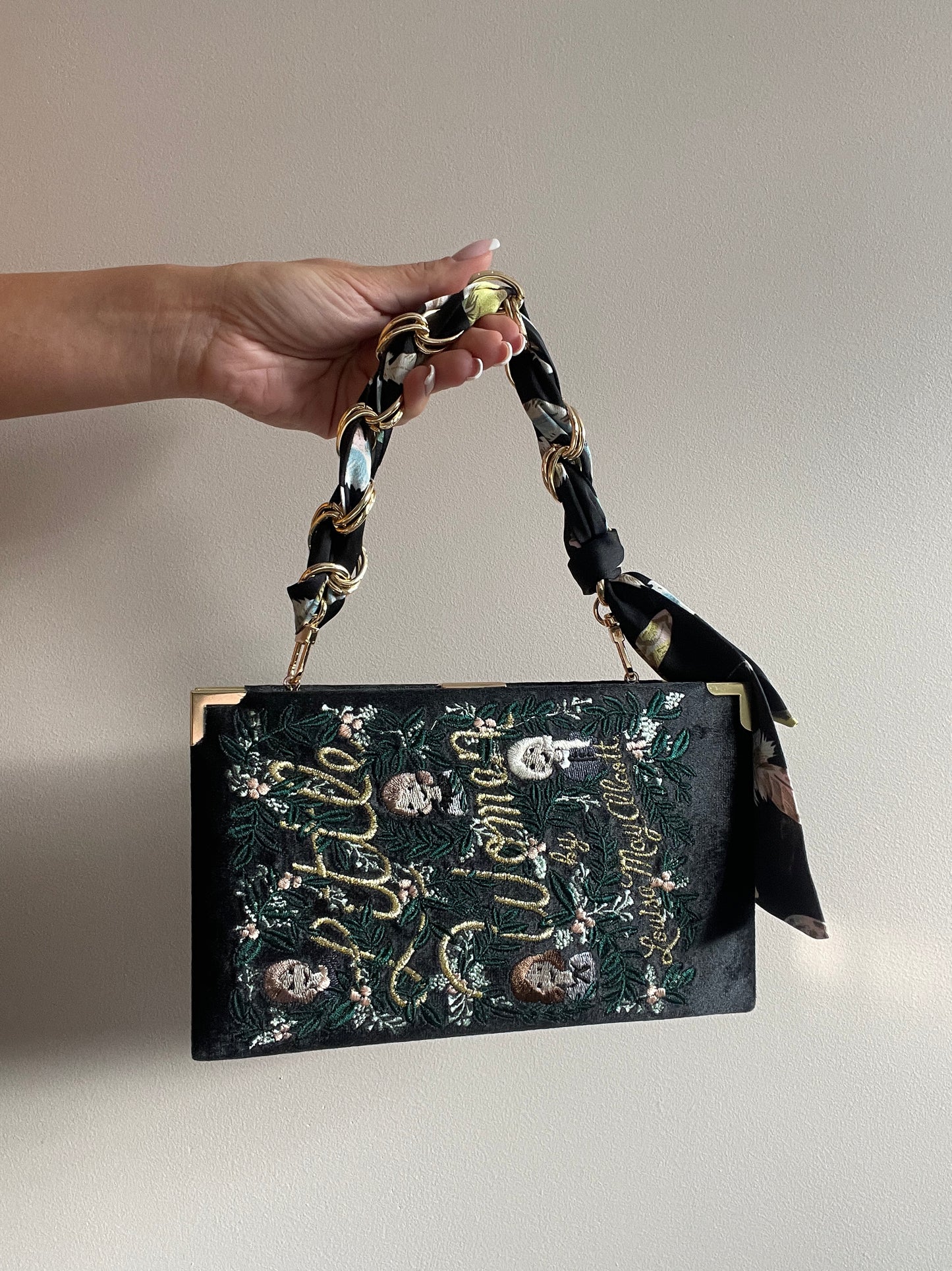 Bookish Bag - 2 sided Little Women - with short handle