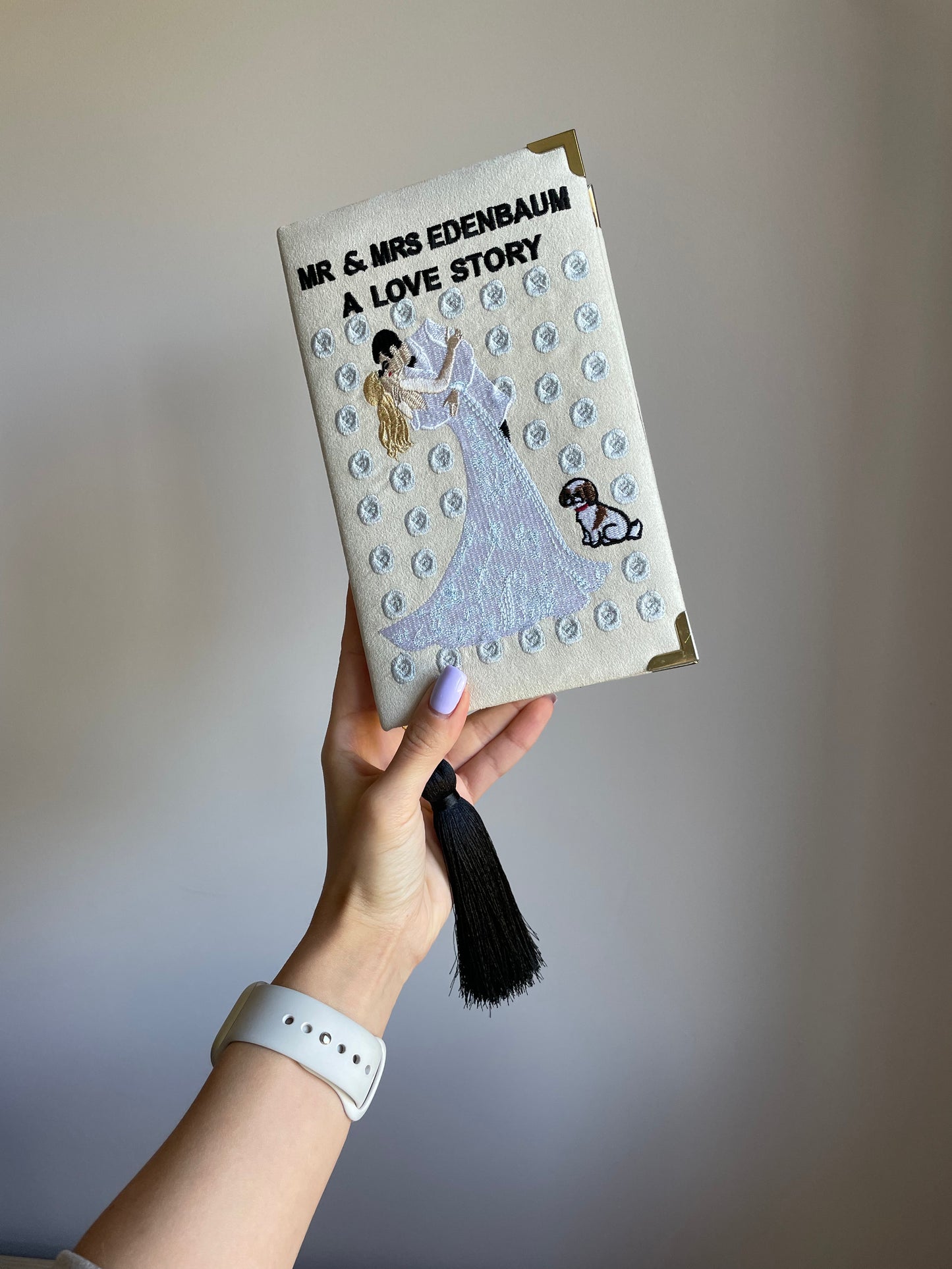 Bridal clutch book Mr&Mrs with personalized design