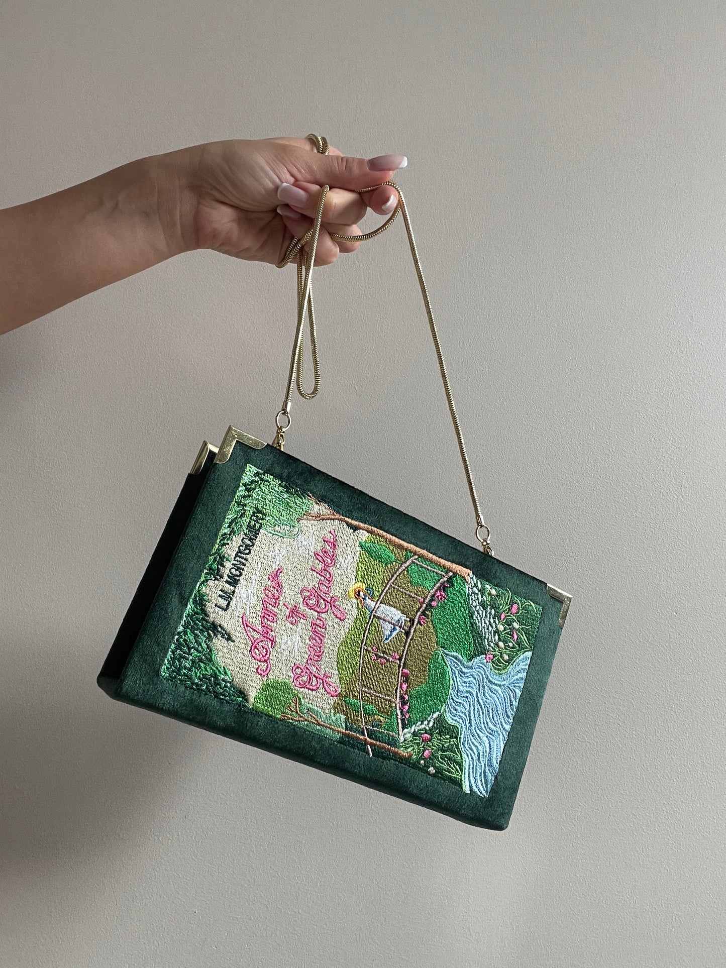 Book Clutch - Anne of Green Gables