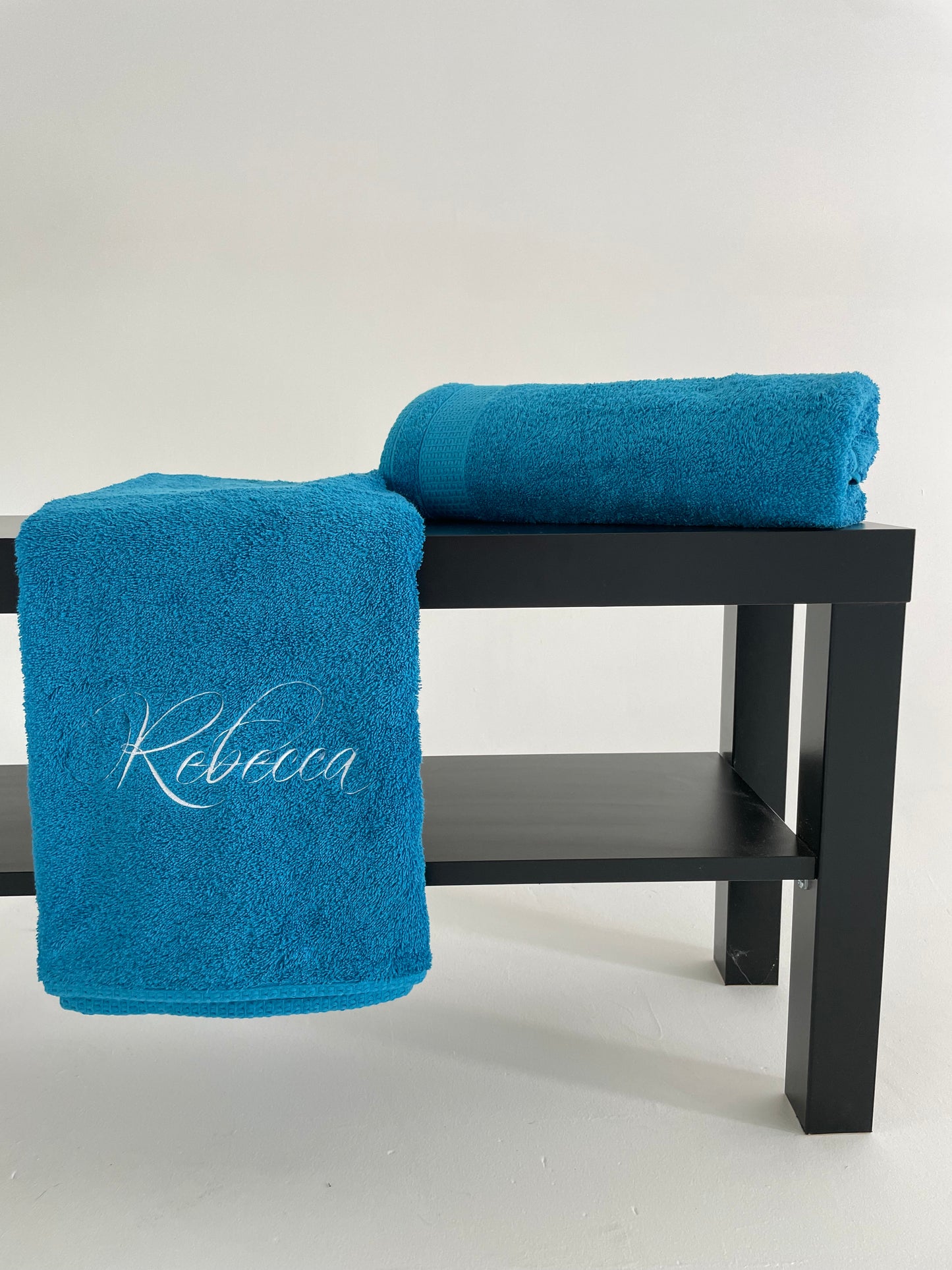 Bath towel set with custom name