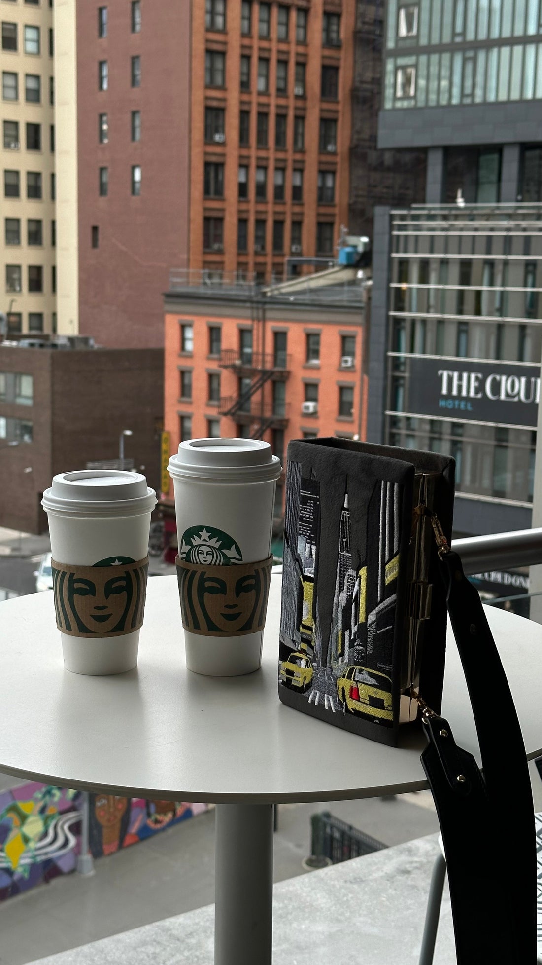 Carry the City That Never Sleeps — The New York Book Clutch