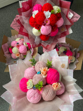 Load image into Gallery viewer, Yarn bouquet with artificial flowers with FREE Standard Shipping
