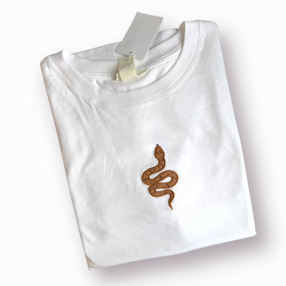 Set of 2: Snake shaped T-shirt + clutch beige version