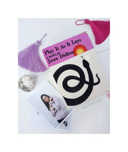 Load image into Gallery viewer, Book clutch - PLAY it as it LAYS - Joan Didion - Pink and white velvet
