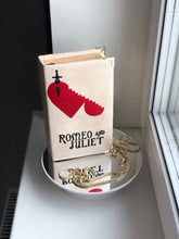 Load image into Gallery viewer, Book Clutch - Romeo and Juliet - Beige velvet
