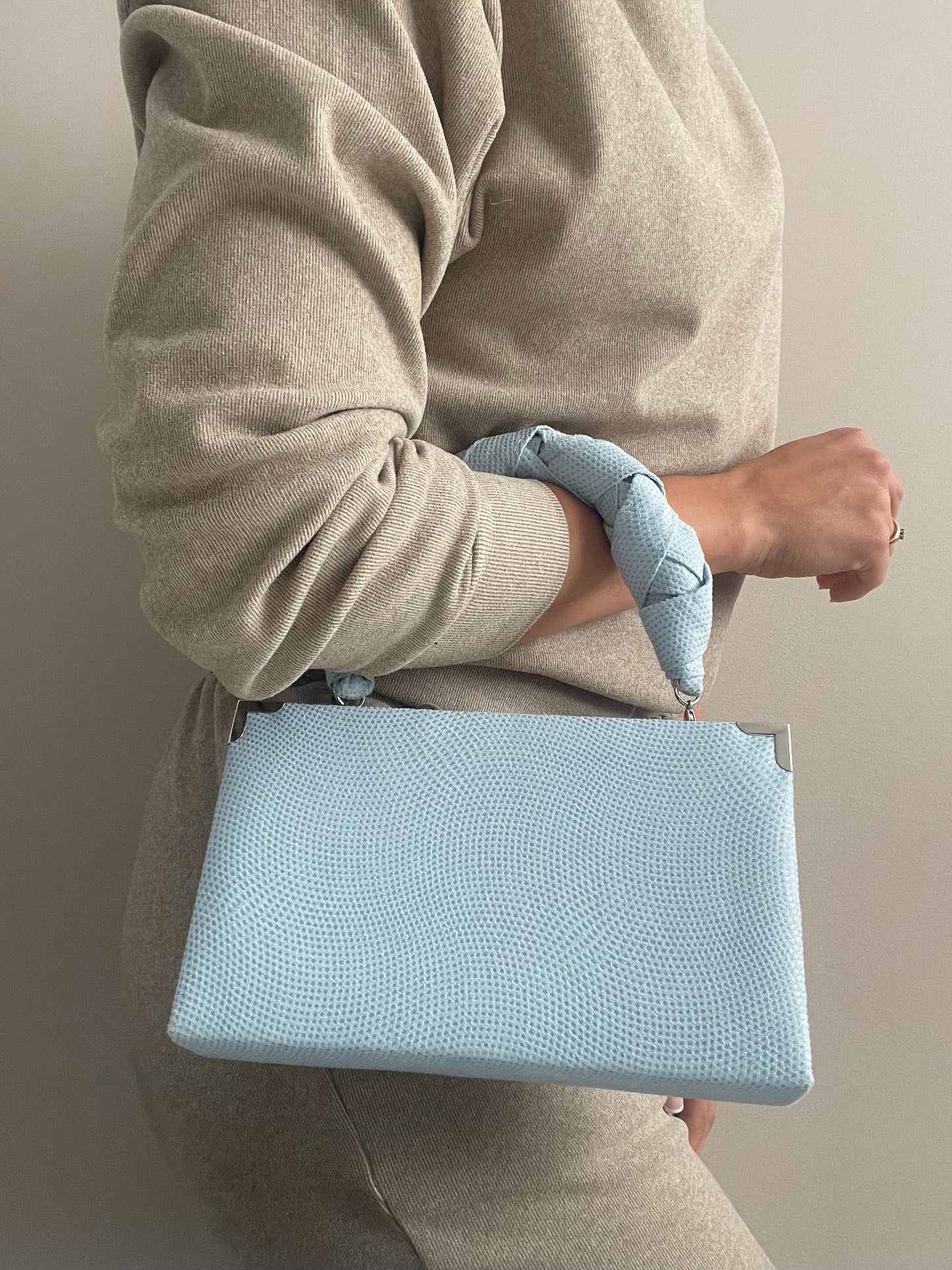 Mini handbag with handle - light blue version