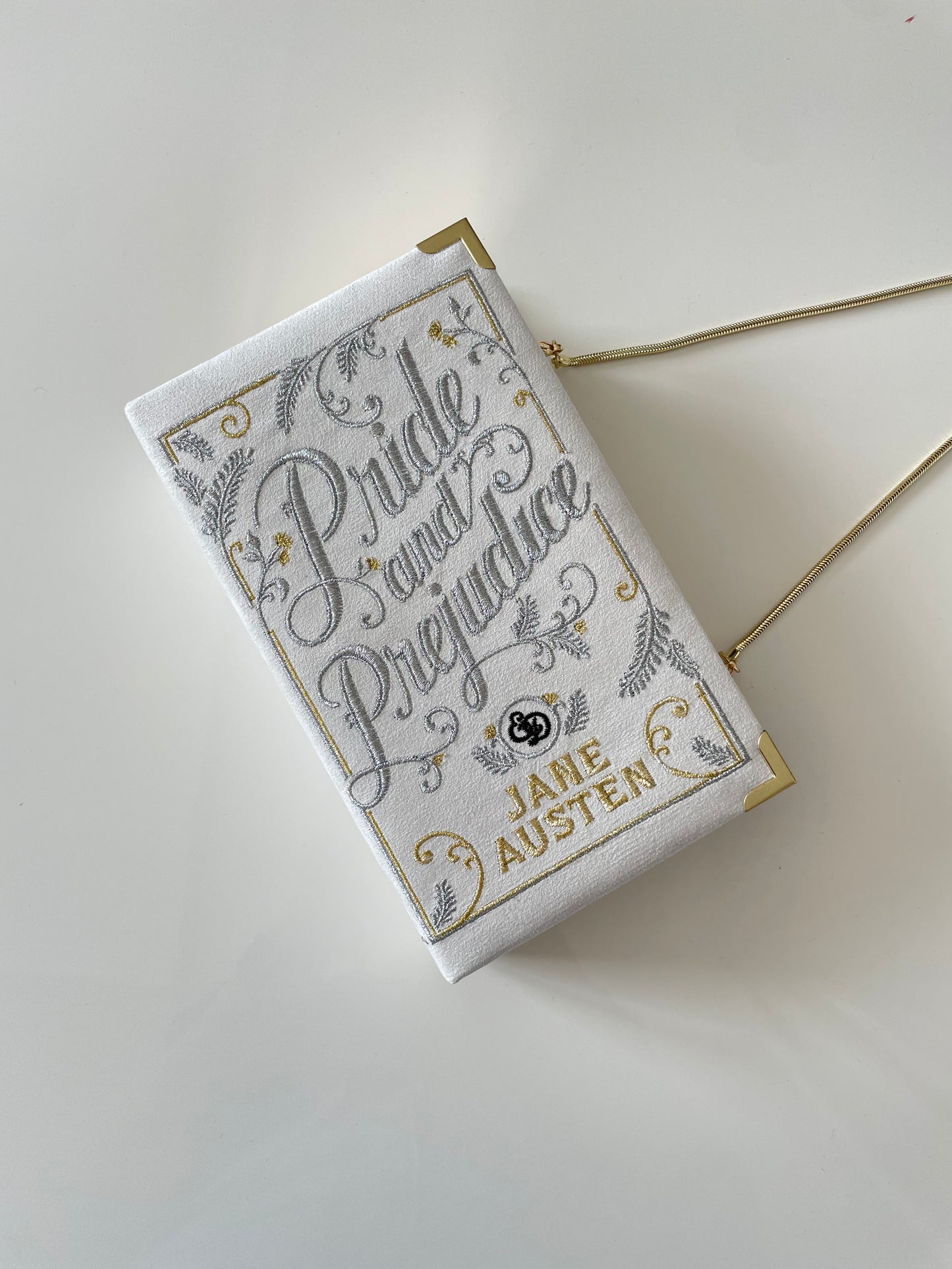 Pride and Prejudice ivory white clutch book