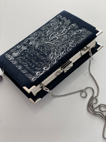 Book Clutch - Pride and Prejudice - with short handle