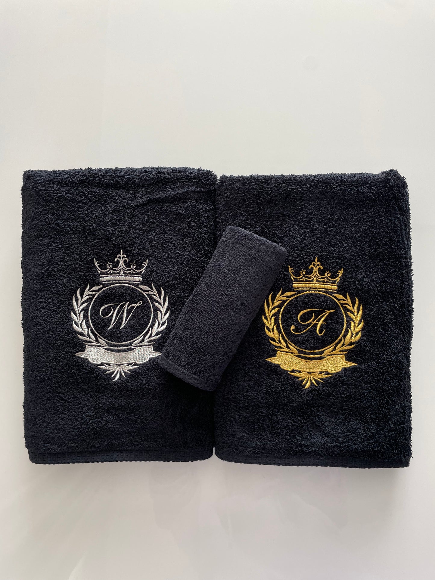 Black Bath towel set / Silver thread / Monogrammed Towels / Embroidered initials